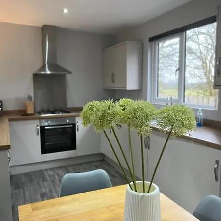 Lakeview Supreme With Hot Tub * York